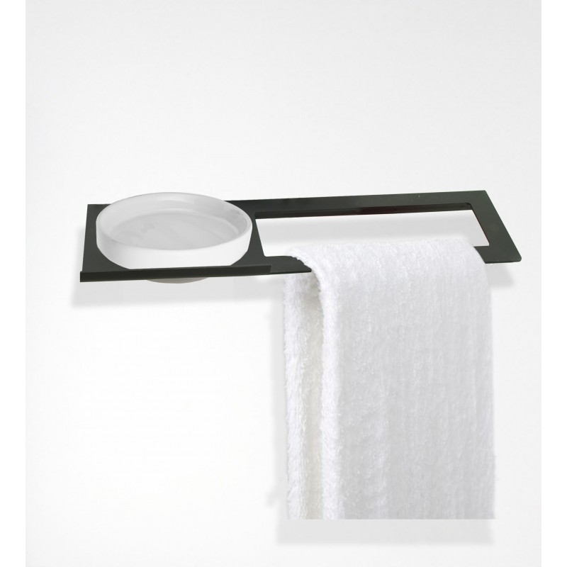 TOALLERO CORTO CON JABONERA